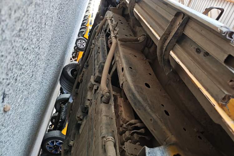 Used Dongfeng Ruichi 6 2022 Bucket Flagship Edition Left Side Sill