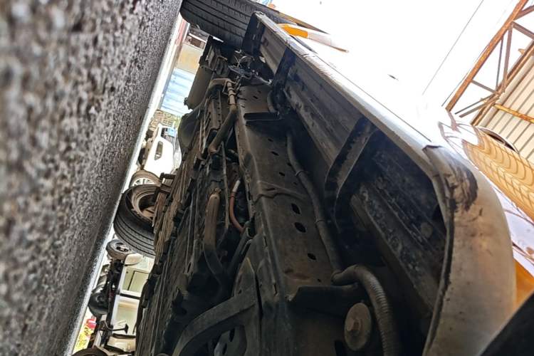 Used Dongfeng Ruichi 6 2022 Bucket Flagship Edition Right Side Sill