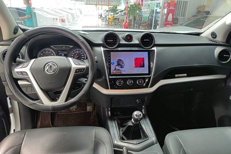 Used Dongfeng Ruichi 6 2023 2.4L Manual Two-Wheel Drive Gasoline Standard Version with Long Cargo Bed Center Console