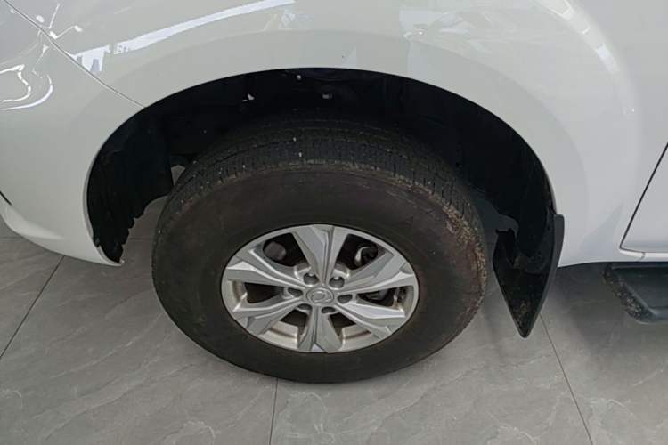 Used Dongfeng Ruichi 6 2023 2.4L Manual Two-Wheel Drive Gasoline Standard Version with Long Cargo Bed Exterior 4