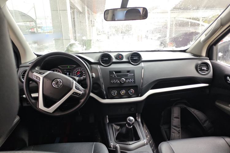Used Dongfeng Ruichi 6 2023 Revised Version 2.4L Manual Two-Wheel Drive Gasoline Standard Edition Interior 2