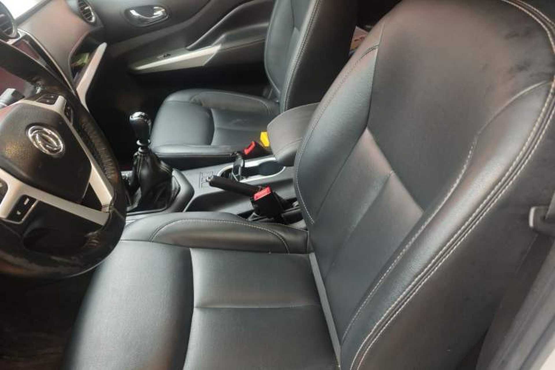 Used Dongfeng Ruichi 6 2023 2.3T Manual 4x4 Diesel Standard Version Left Front Seat