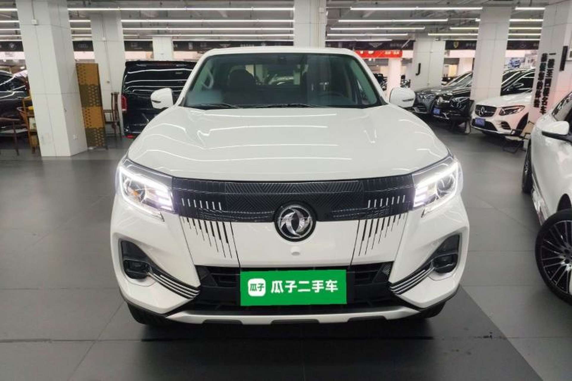 Used Dongfeng Ruichi 7 2025 Model, Two-Wheel-Drive Elite Edition Bucket Version Exterior 1