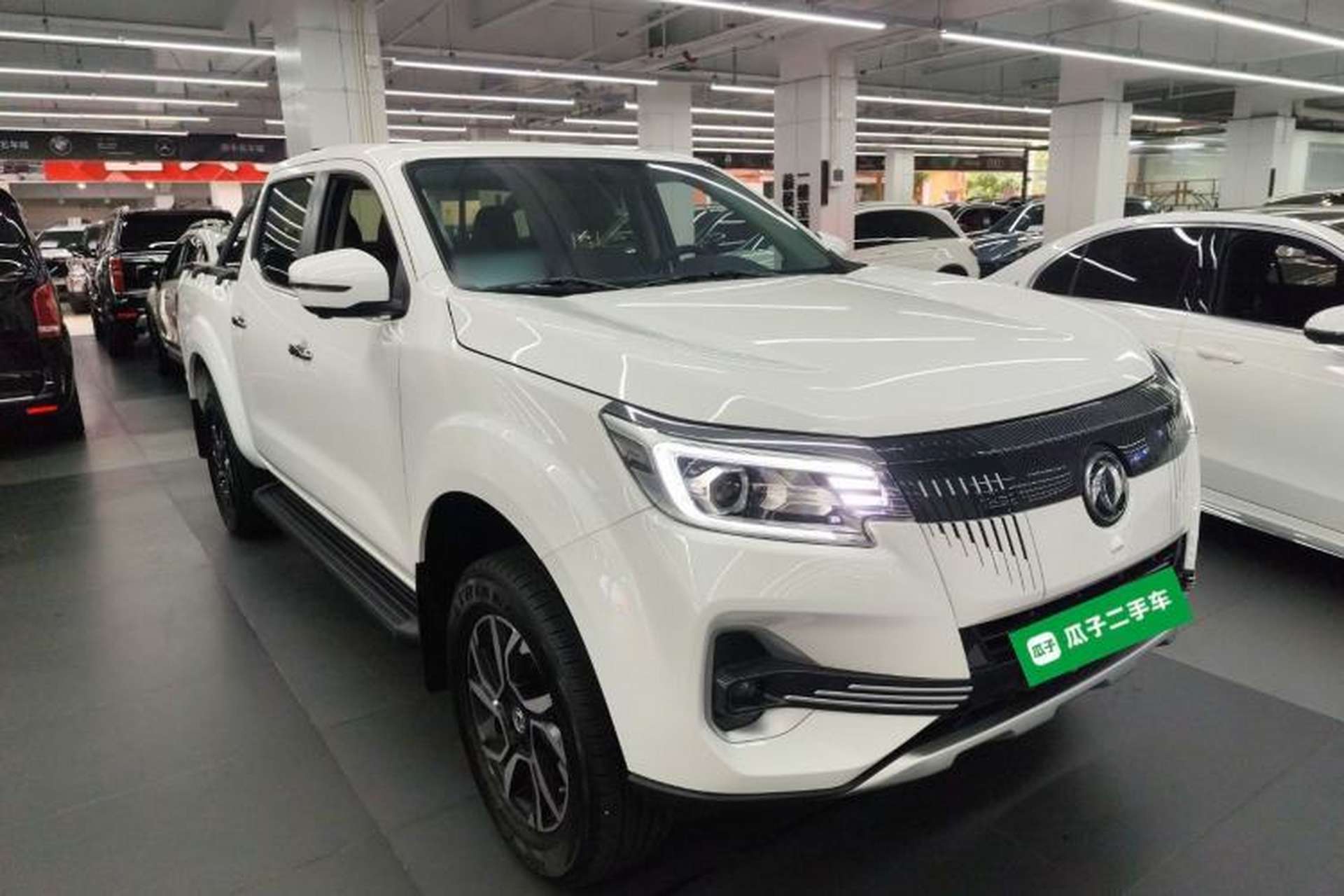 Used Dongfeng Ruichi 7 2025 Model, Two-Wheel-Drive Elite Edition Bucket Version Exterior 2