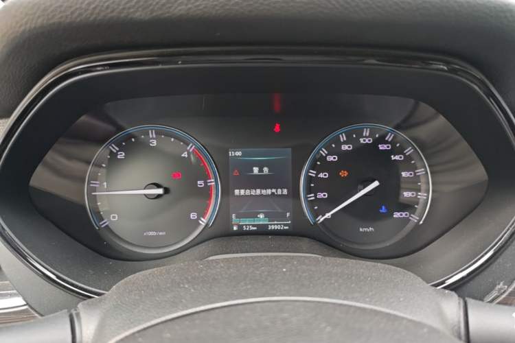 Used Dongfeng Ruichi 7 2022 2.3T Manual 4x4 Diesel Standard Version with Long Cargo Bed M9T Instrument Cluster