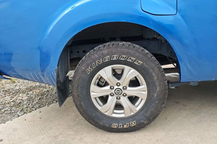 Used Dongfeng Ruichi 7 2022 2.3T Manual 4x4 Diesel Standard Version with Long Cargo Bed M9T Right Rear Wheel Hub