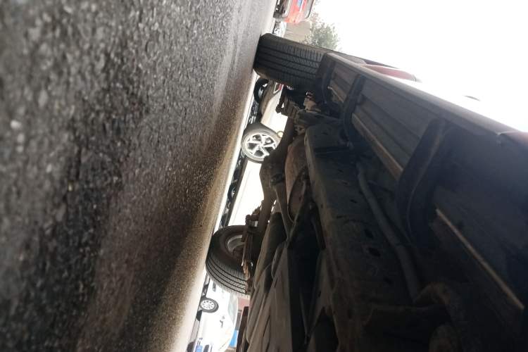 Used Dongfeng Ruichi 7 2022 2.3T Manual 4x4 Diesel Flagship M9T Chassis Front Right
