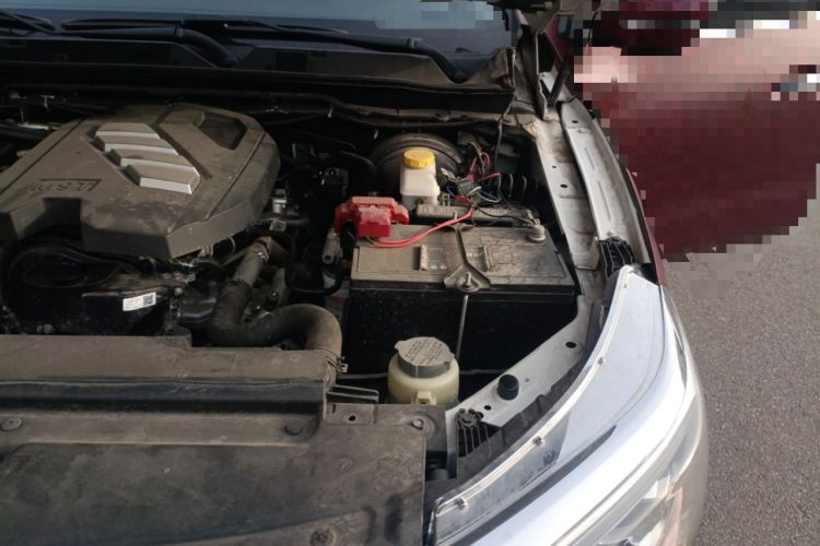 Used Dongfeng Ruichi 7 2022 2.3T Manual 4x4 Diesel Flagship M9T Engine Bay Left