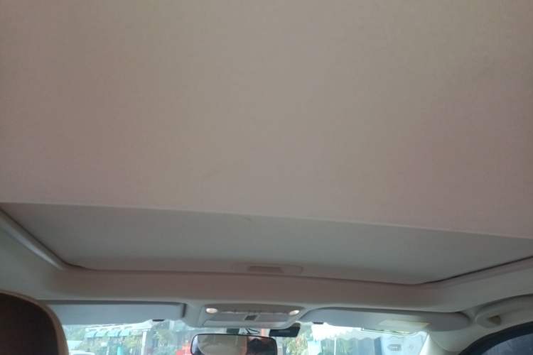 Used Dongfeng Ruichi 7 2022 2.3T Manual 4x4 Diesel Flagship M9T Headliner