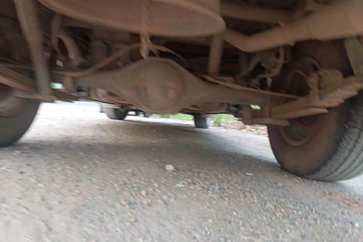 Used Dongfeng Ruichi 7 2022 2.3T Manual 4x4 Diesel Standard Version with Long Cargo Bed M9T Chassis Rear