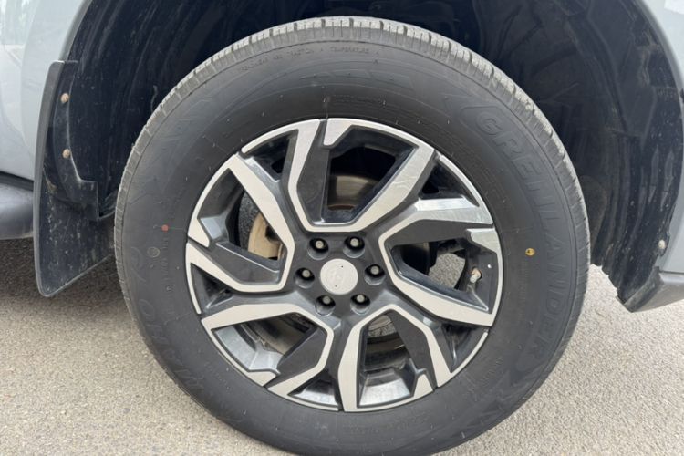Used Dongfeng Ruichi 7 2022 2.3T Automatic All-Wheel-Drive Diesel Flagship M9T Exterior 3