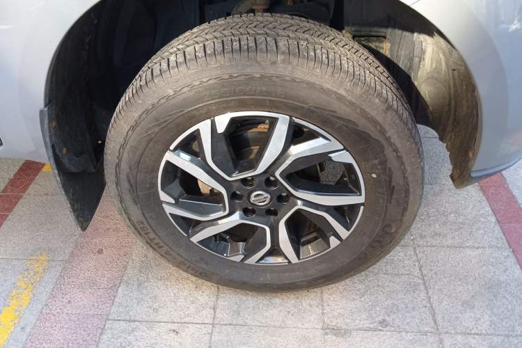 Used Dongfeng Ruichi 7 2022 2.3T Automatic All-Wheel Drive Diesel Standard Version with Long Cargo Bed M9T Exterior 7