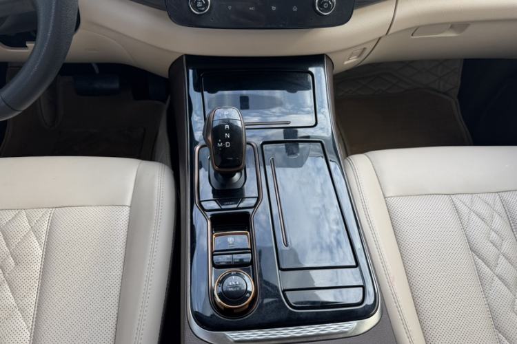 Used Dongfeng Ruichi 7 2022 2.3T Automatic All-Wheel-Drive Diesel Flagship M9T Gear Lever