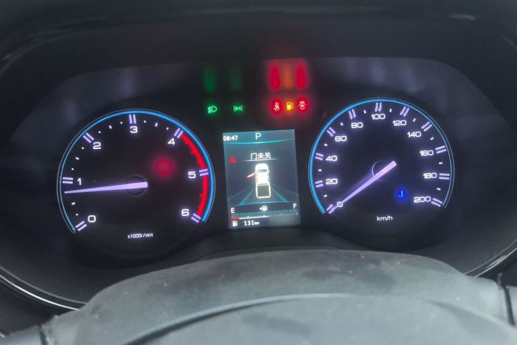 Used Dongfeng Ruichi 7 2022 2.3T Automatic Two-Wheel Drive Diesel Standard Edition Flatbed Cargo Box M9T Instrument Cluster