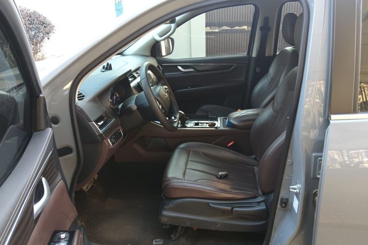 Used Dongfeng Ruichi 7 2022 2.3T Automatic All-Wheel Drive Diesel Standard Version with Long Cargo Bed M9T Left Front Seat