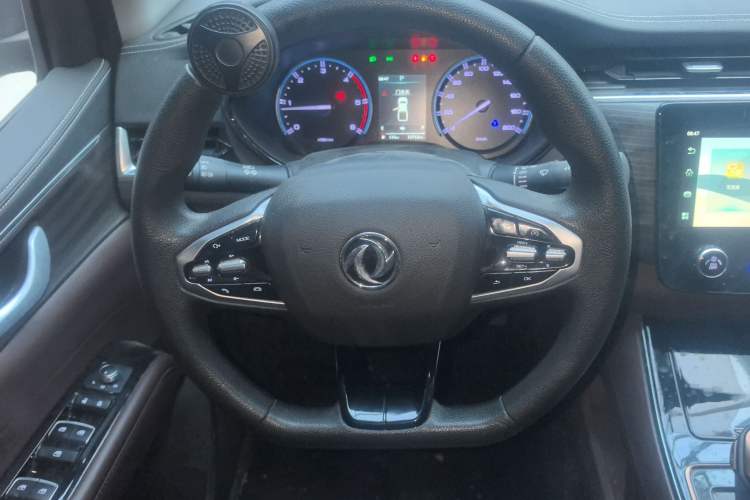 Used Dongfeng Ruichi 7 2022 2.3T Automatic Two-Wheel Drive Diesel Standard Edition Flatbed Cargo Box M9T Steering Wheel