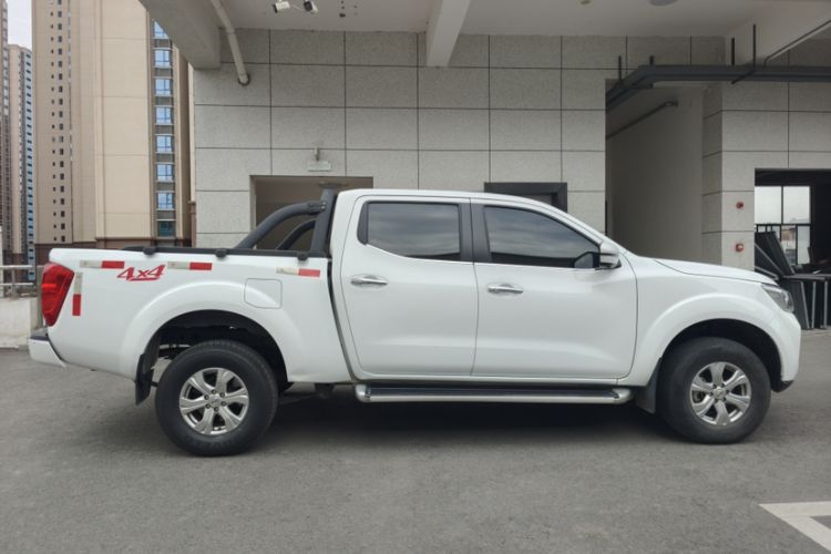 Used Dongfeng Ruichi 7 2022 2.3T Manual 4x4 Diesel Standard Version with Long Cargo Bed and Flatbed M9T Exterior 2