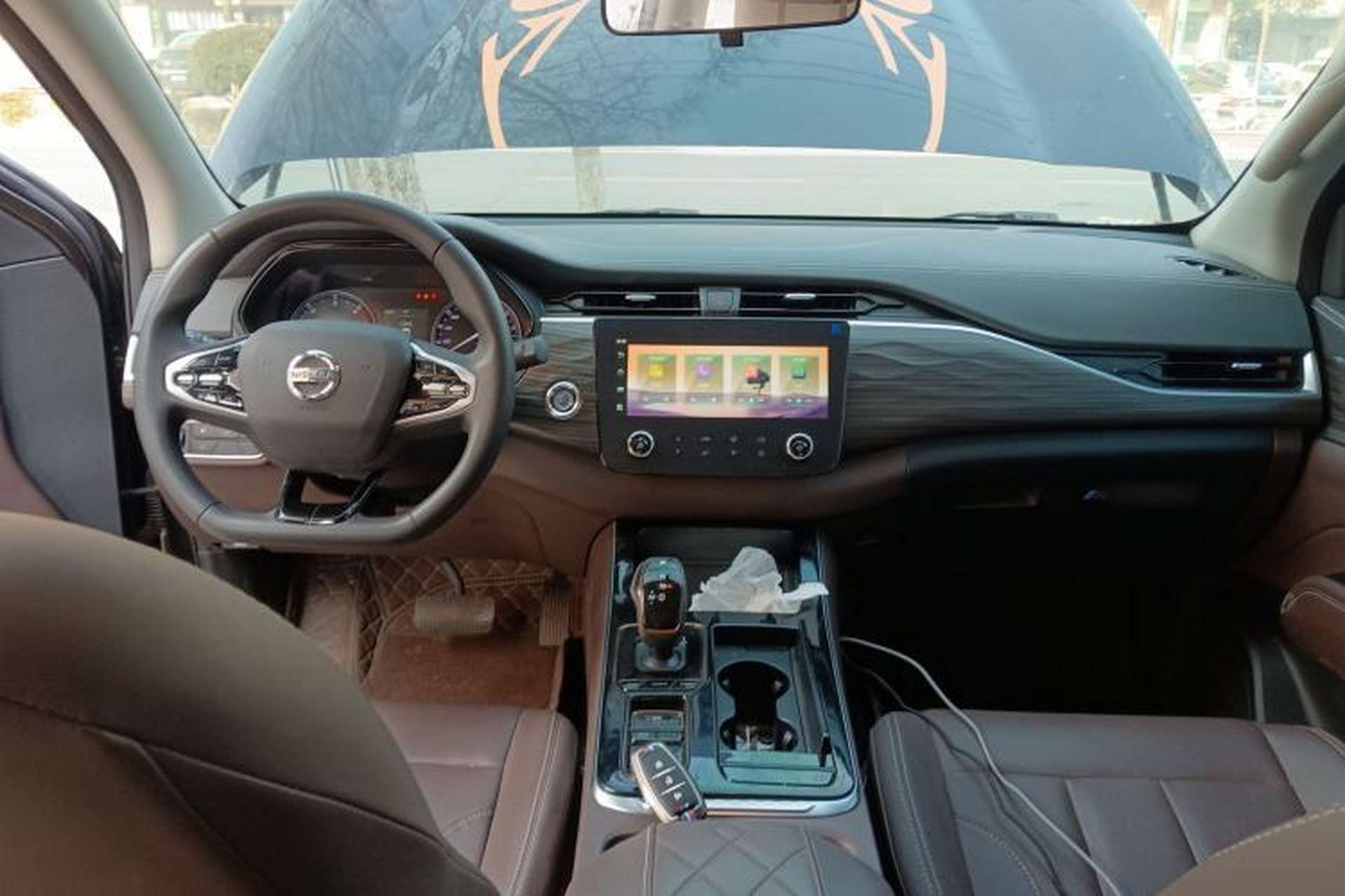 Used Dongfeng Ruichi 7 2023 2.3T Automatic Two-Wheel Drive Diesel Standard Version with Long Cargo Bed Center Console