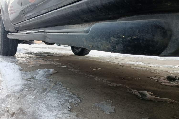 Used Dongfeng Ruichi 7 2023 2.3T Automatic Two-Wheel Drive Diesel Standard Version with Long Cargo Bed Right Side Sill