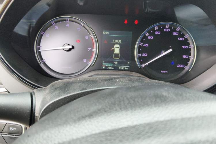 Used Dongfeng Ruichi 7 2023 2.0T Manual Two-Wheel Drive Gasoline Standard Version Odometer Close Up