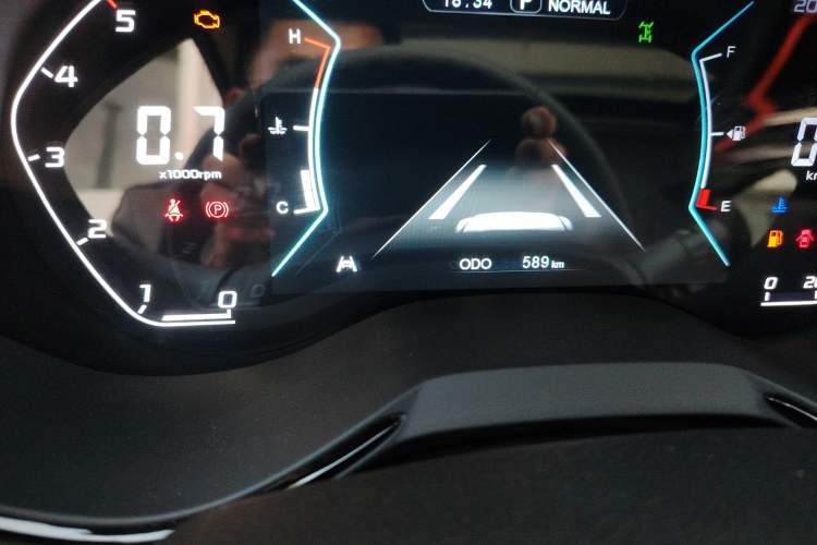 Used Dongfeng Ruichi 7 2023 Huxiao 2.3T Automatic 4x4 Diesel Flagship Model M9T Odometer Close Up