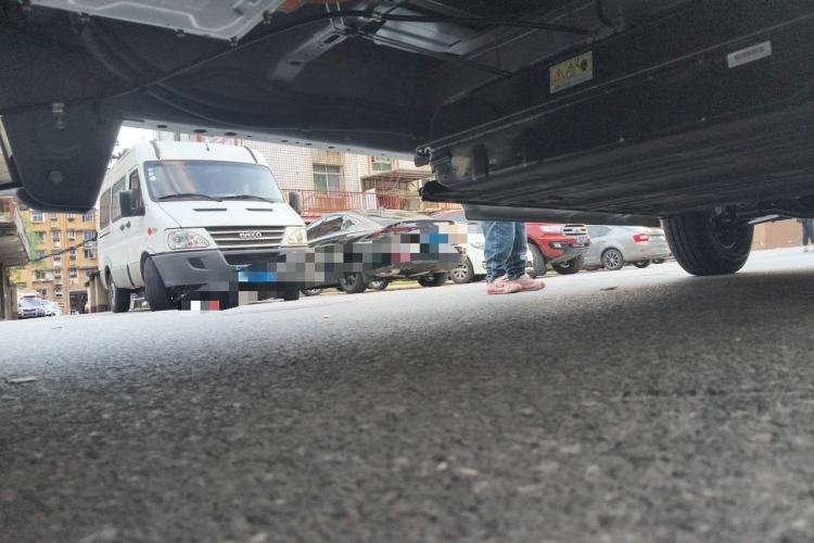 Used Dongfeng Ruilida V8E  Chassis Front Right