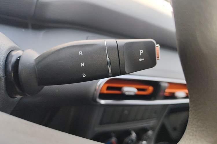 Used Dongfeng Ruilida V8E 2025 Model Bright Window Edition Fudi 50.48 kWh Gear Lever