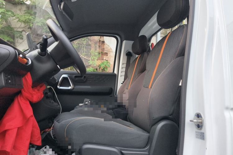 Used Dongfeng Ruilida V8E  Left Rear Seat