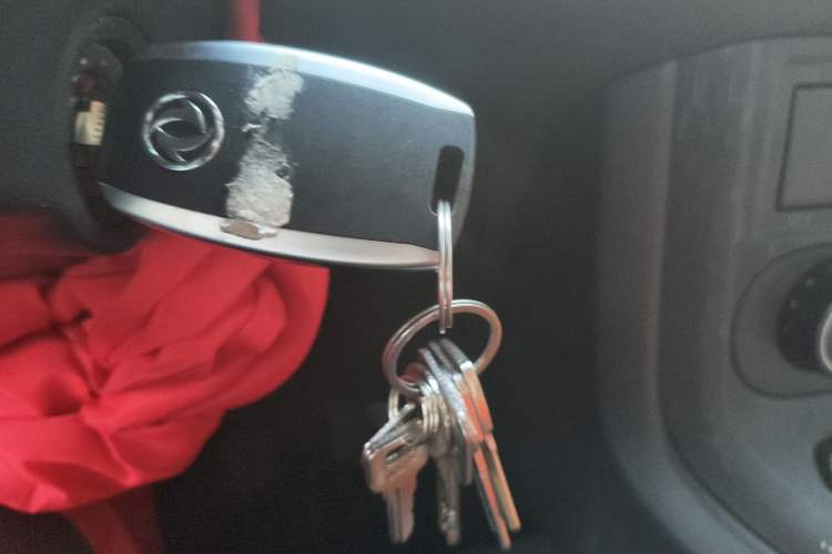 Used Dongfeng Ruilida V8E  Vehicle Key