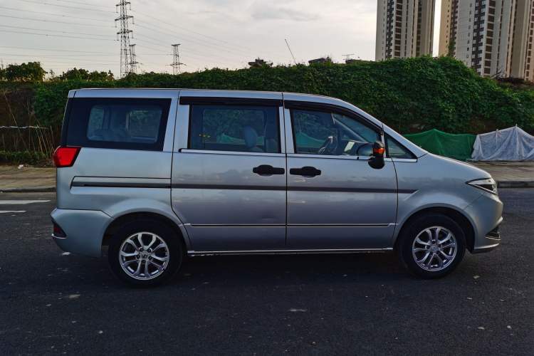 Used Dongfeng Shuaike 2016 1.5L Manual Comfort Model Exterior 2