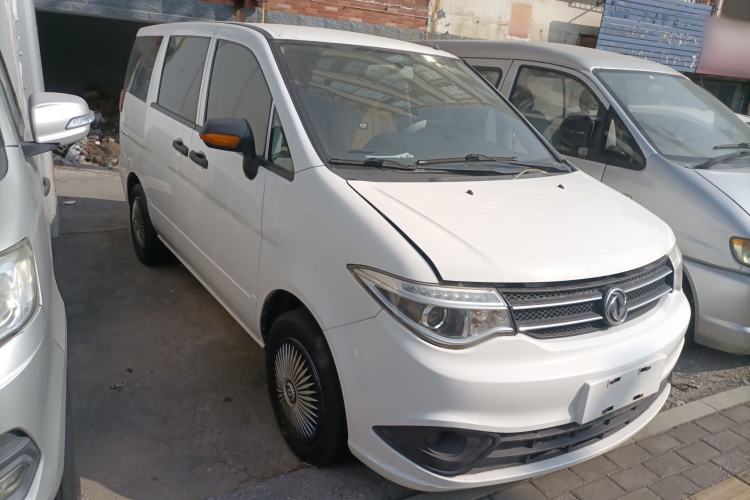 Used Dongfeng Shuaike 2016 1.5L Manual Standard Edition Front Right 45 Deg