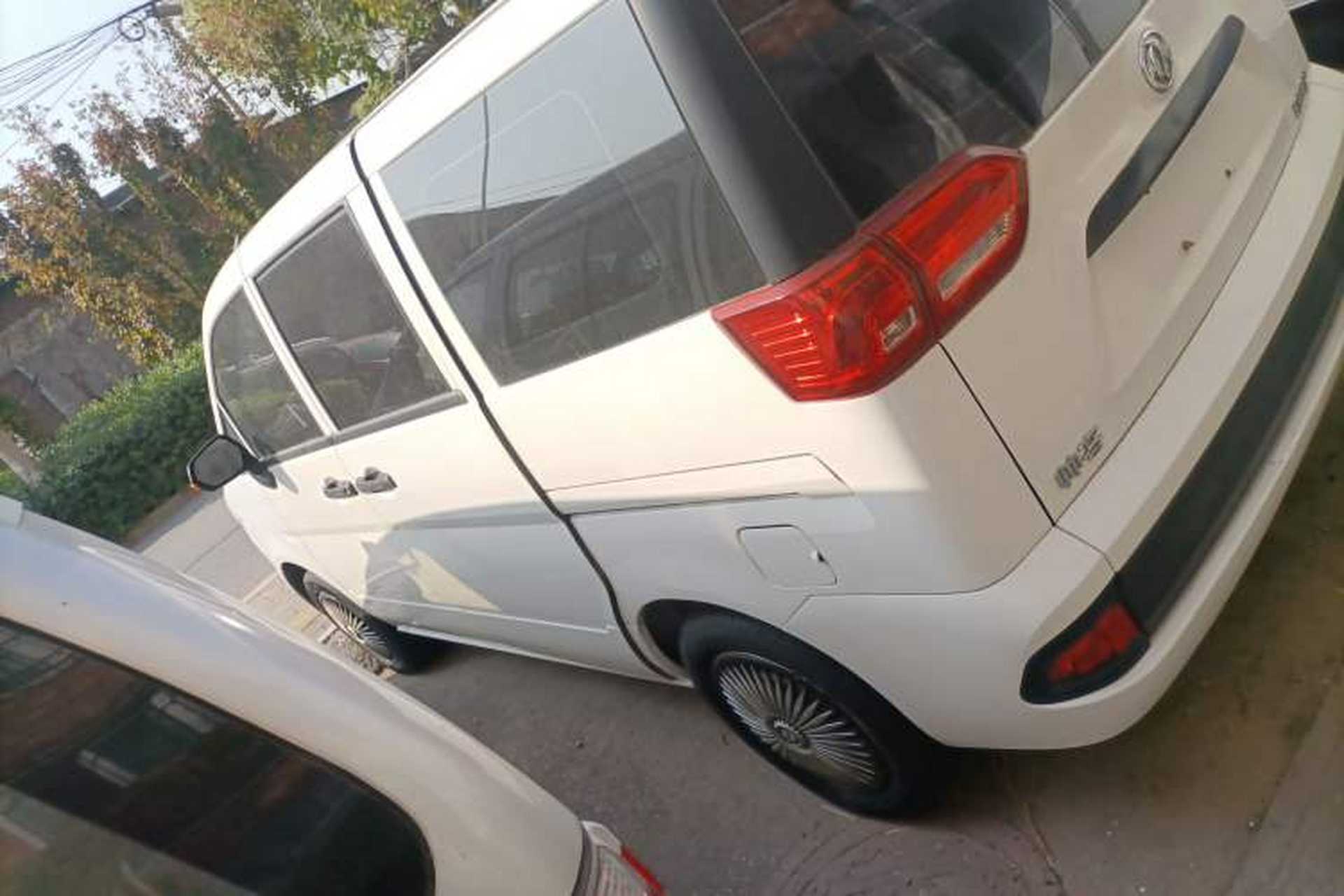 Used Dongfeng Shuaike 2016 1.5L Manual Standard Edition Left Side