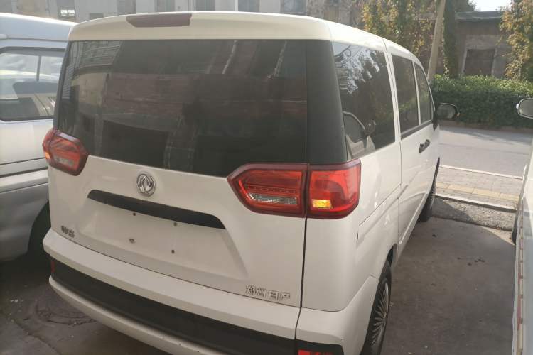 Used Dongfeng Shuaike 2016 1.5L Manual Standard Edition Rear Right 45 Deg