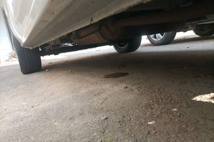 Used Dongfeng Shuaike 2016 1.5L Manual Standard Edition Right Side Sill