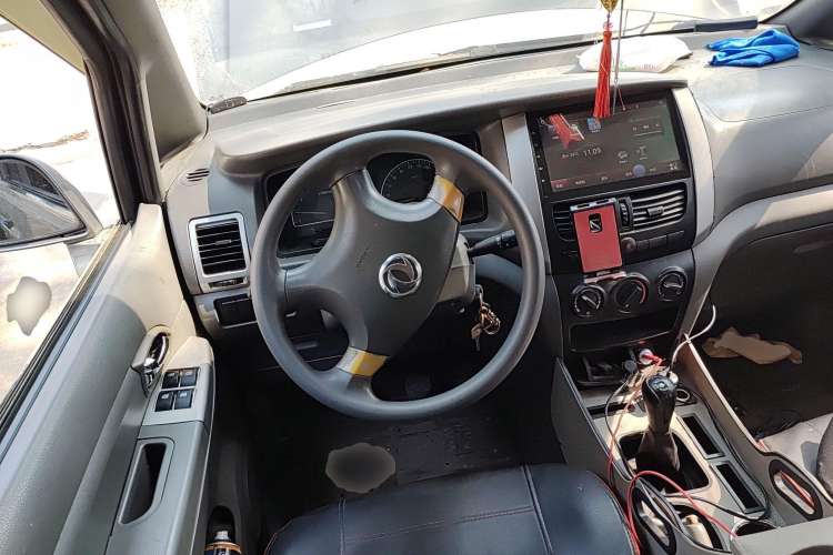 Used Dongfeng Shuaike 2010 1.6L Manual Comfort Edition Steering Wheel