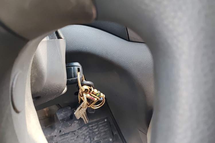 Used Dongfeng Shuaike 2010 1.6L Manual Comfort Edition Vehicle Key