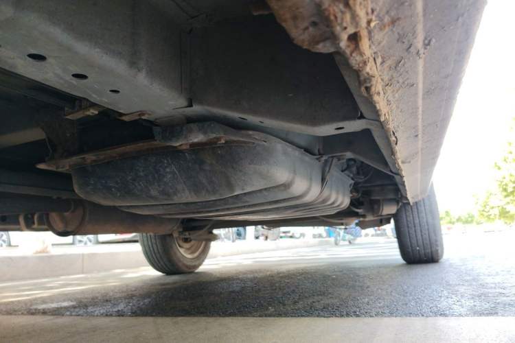 Used Dongfeng Shuaike 2010 1.6L Manual Utility Version Chassis Front Left