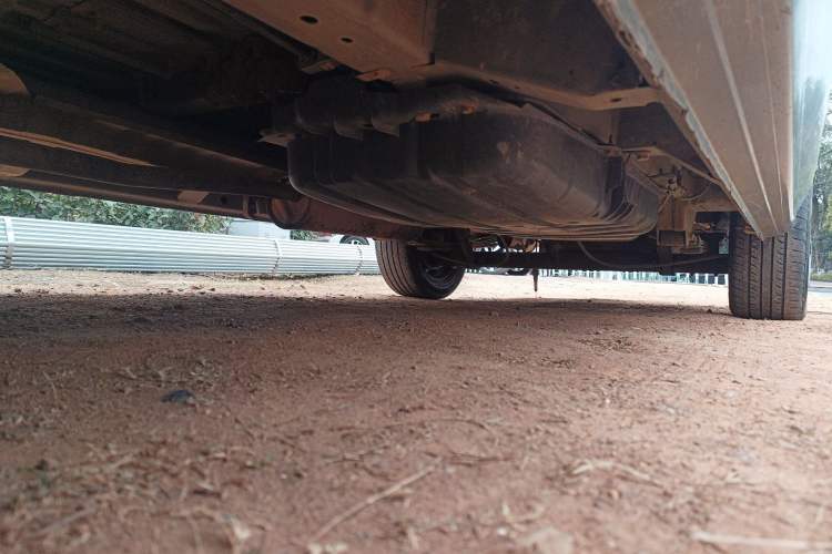 Used Dongfeng Shuaike 2010 1.6L Manual Utility Version Chassis Front Left
