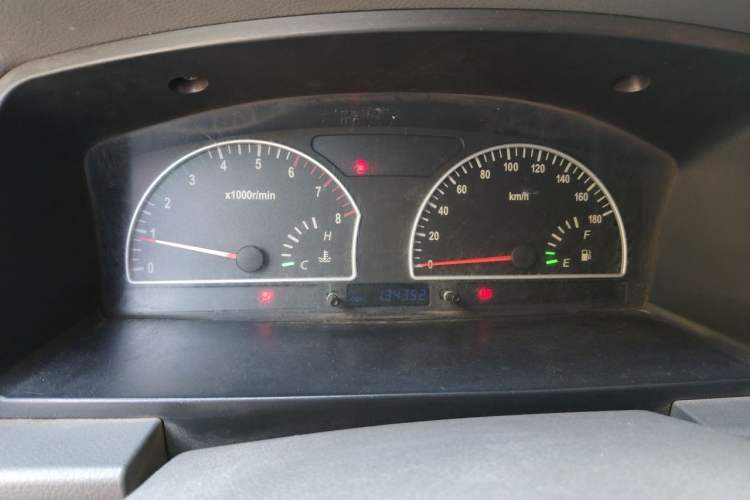 Used Dongfeng Shuaike 2010 1.6L Manual Utility Version Instrument Cluster