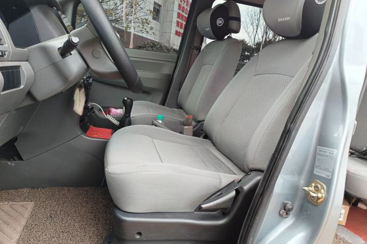 Used Dongfeng Shuaike 2010 1.6L Manual Utility Version Left Front Seat