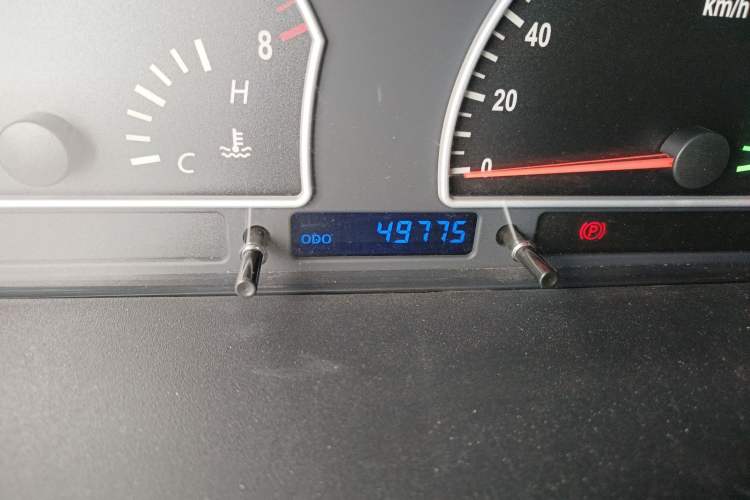 Used Dongfeng Shuaike 2010 1.6L Manual Utility Version Odometer Close Up