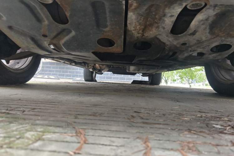 Used Dongfeng Shuaike 2010 1.6L Manual Utility Version Chassis Front