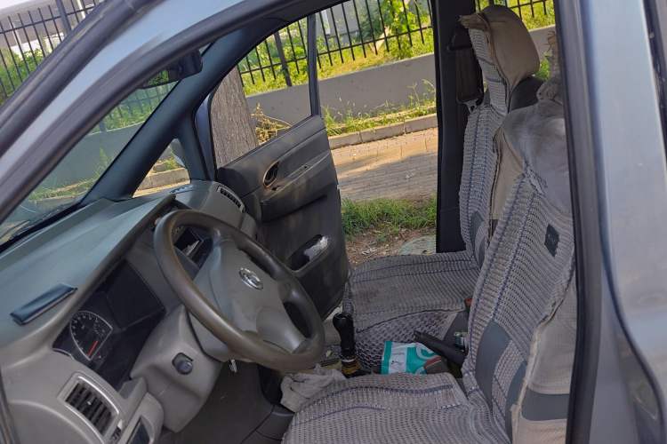 Used Dongfeng Shuaike 2010 1.6L Manual Utility Version Left Front Seat