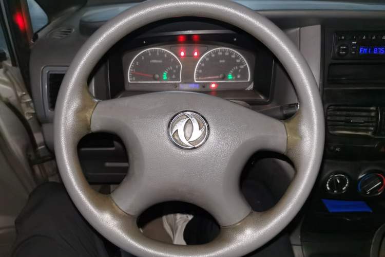 Used Dongfeng Shuaike 2010 1.6L Manual Utility Version Steering Wheel
