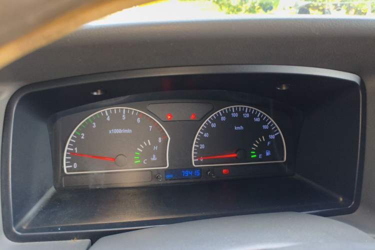 Used Dongfeng Shuaike 2010 1.6L Manual Utility Version Instrument Cluster