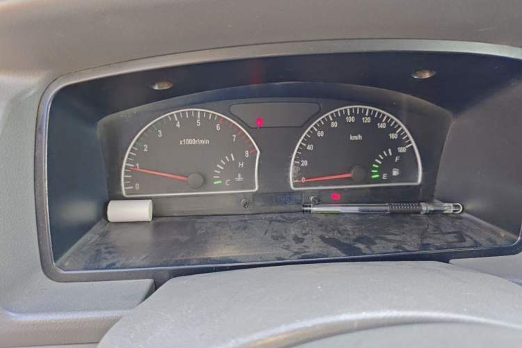 Used Dongfeng Shuaike 2010 1.6L Manual Utility Version Instrument Cluster
