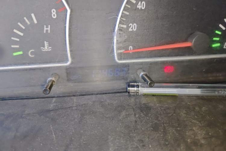 Used Dongfeng Shuaike 2010 1.6L Manual Utility Version Odometer Close Up