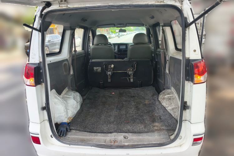 Used Dongfeng Shuaike 2010 1.6L Manual Utility Version Trunk