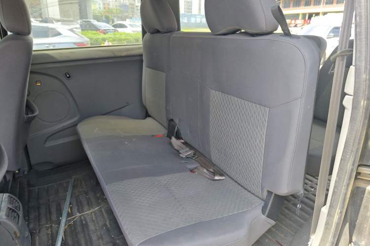 Used Dongfeng Shuaike 2011 1.6L Manual Comfort 7-Seater Left Rear Seat