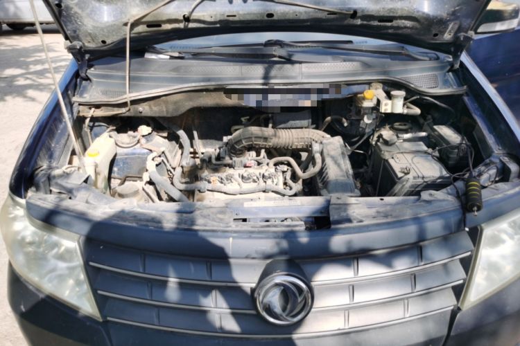 Used Dongfeng Shuaike 2011 1.5L Manual Standard Model 7 Seats China IV Standard Engine Bay